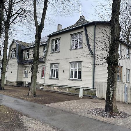 Harbour Apartment Пярну Екстер'єр фото